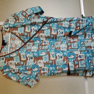 CAT DOG SCRUBS TOP